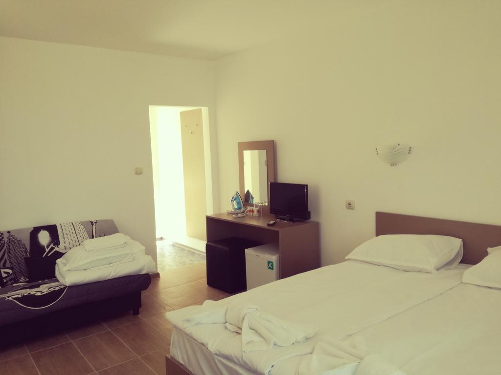 Siana House Hotel Ravda ภายนอก รูปภาพ
