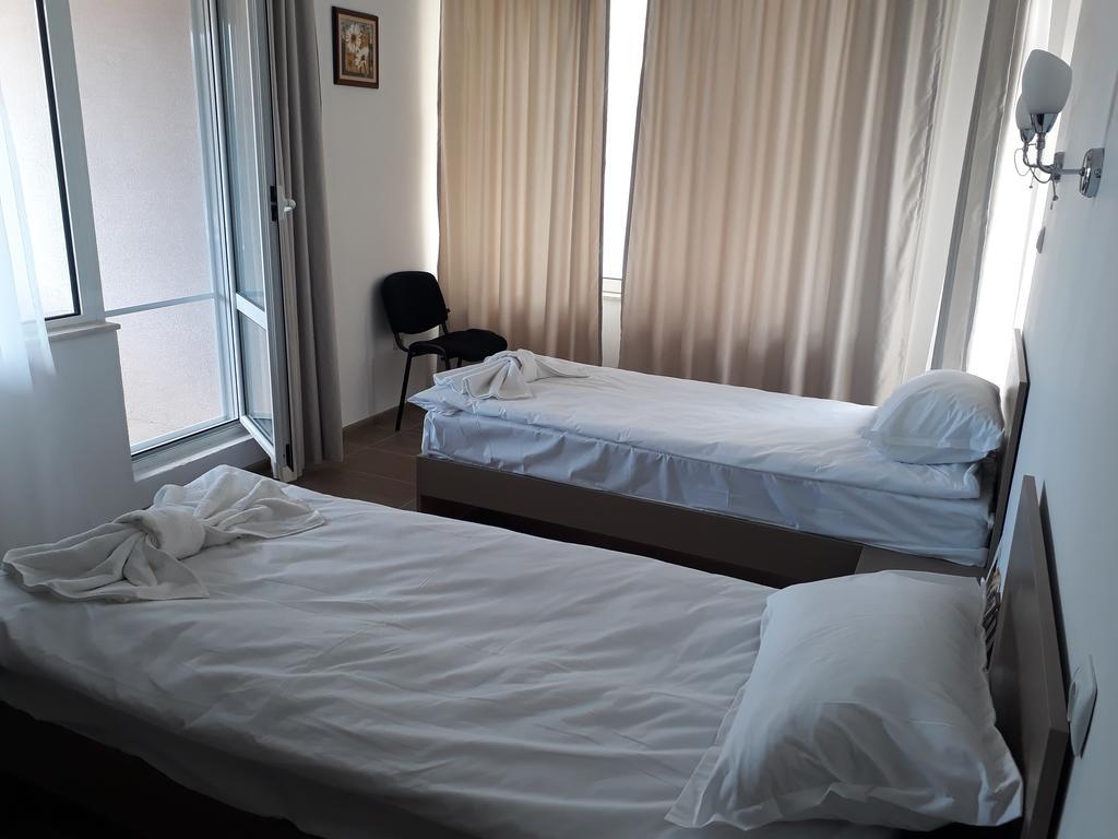 Siana House Hotel Ravda ภายนอก รูปภาพ